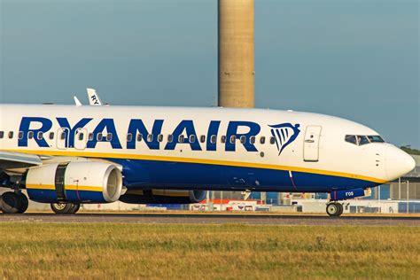 barcelona praga ryanair